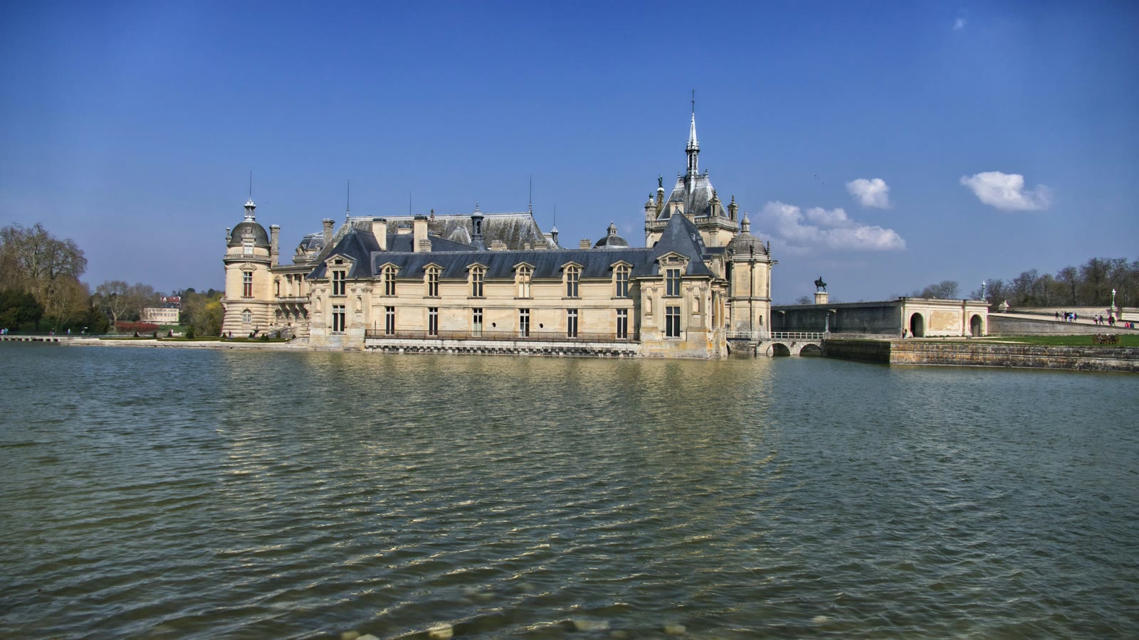 Pourquoi Chantilly est la capitale mondiale du cheval de course